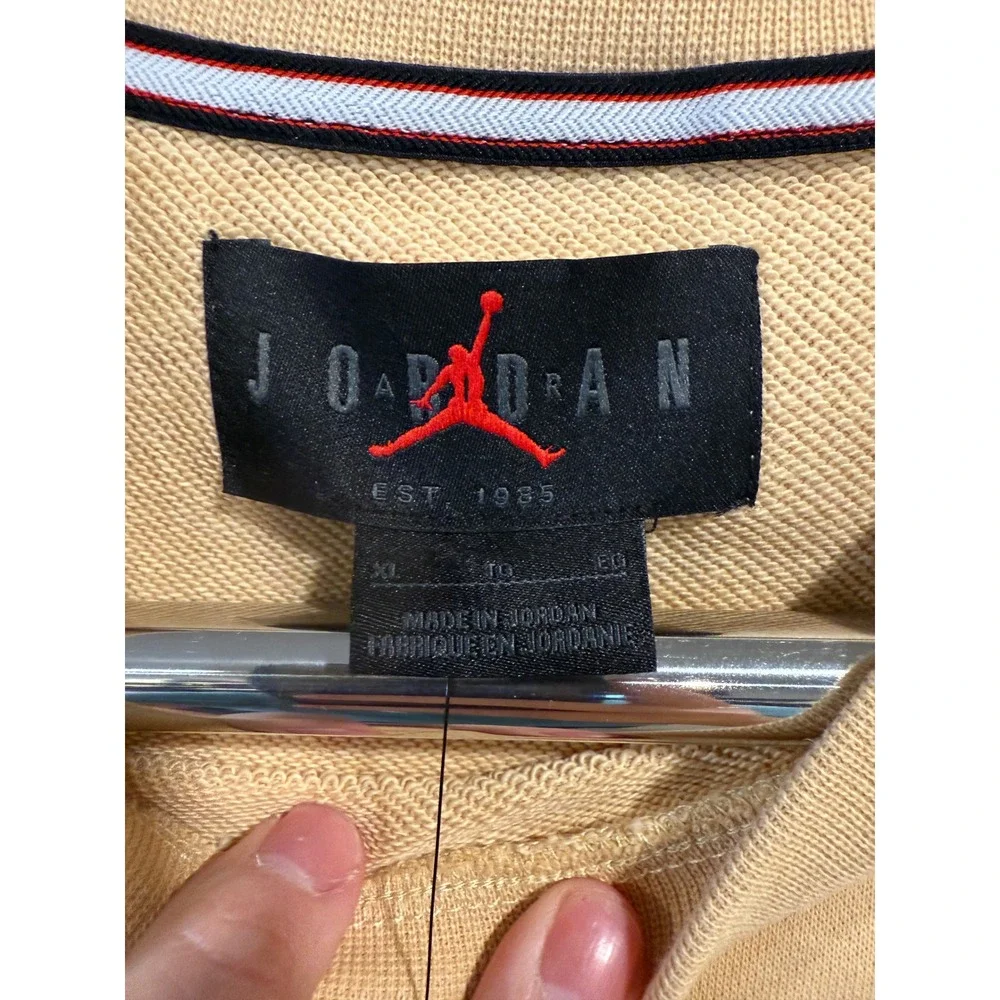 Jordan Flight Club Official Member Crewneck Sweatshirt Tan‎ Mens XL